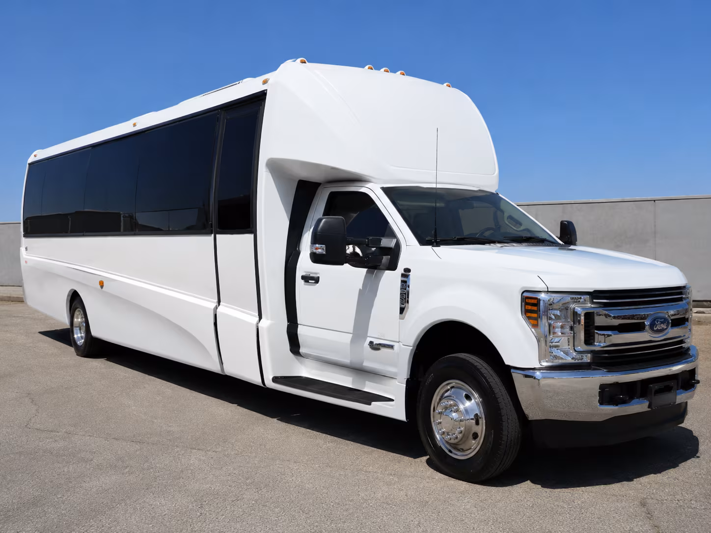 eagan efficient corporate bus rentals in eagan