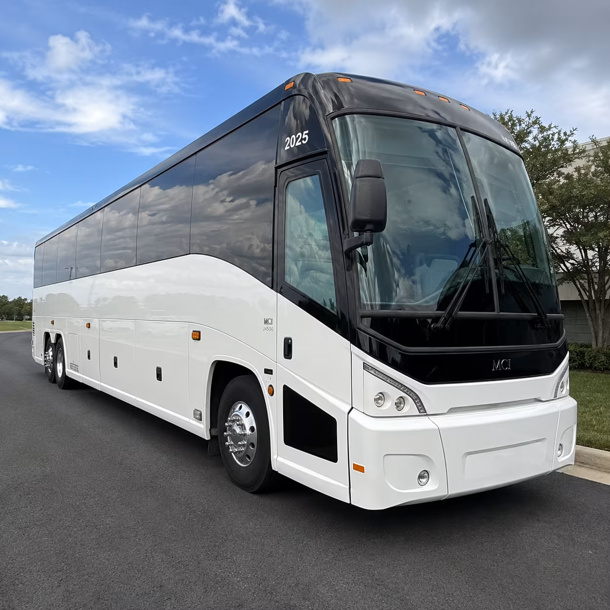 eden prairie event transportation with a private charter bus in eden prairie