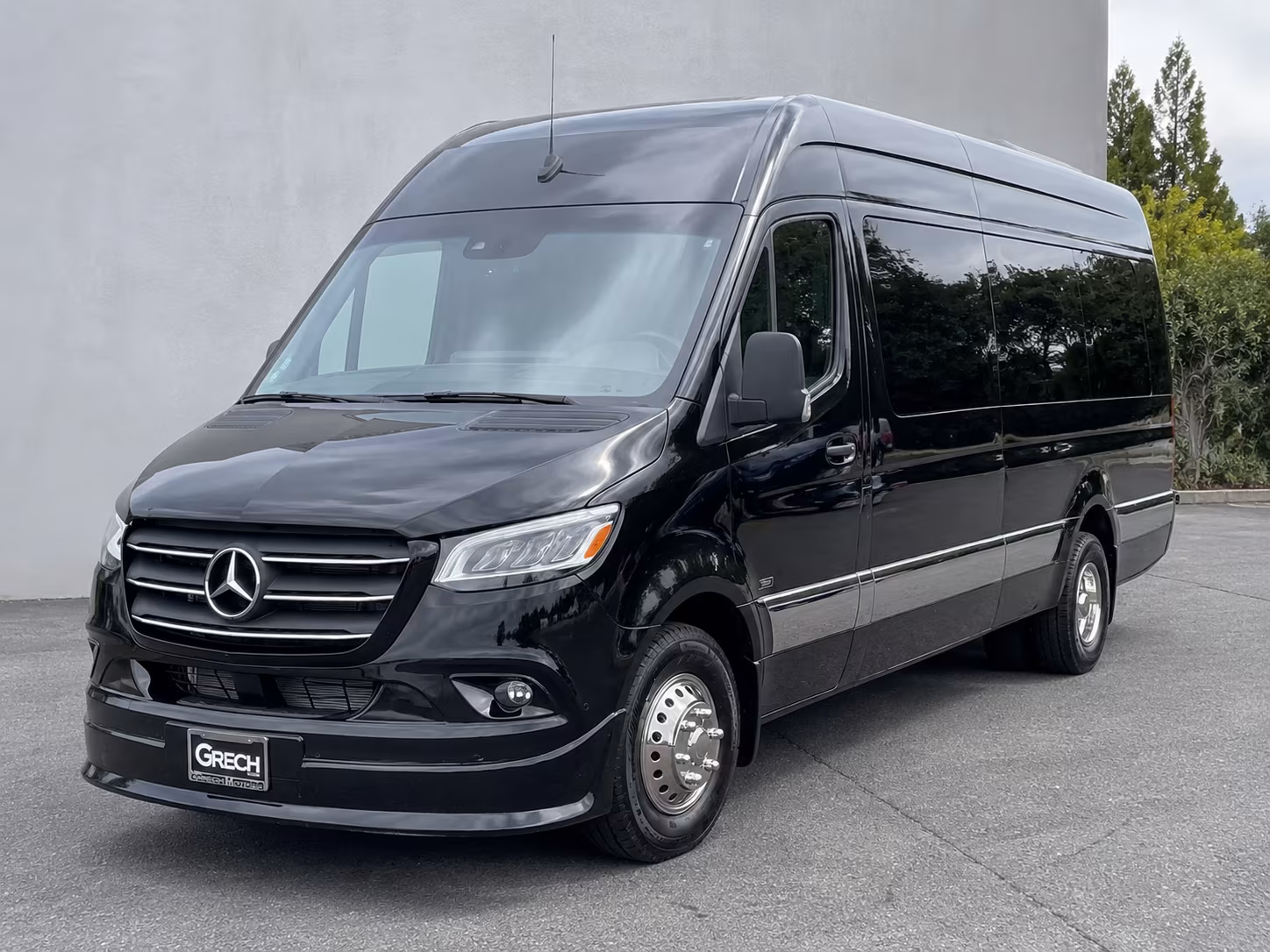 minneapolis corporate events made simple with bus rentals