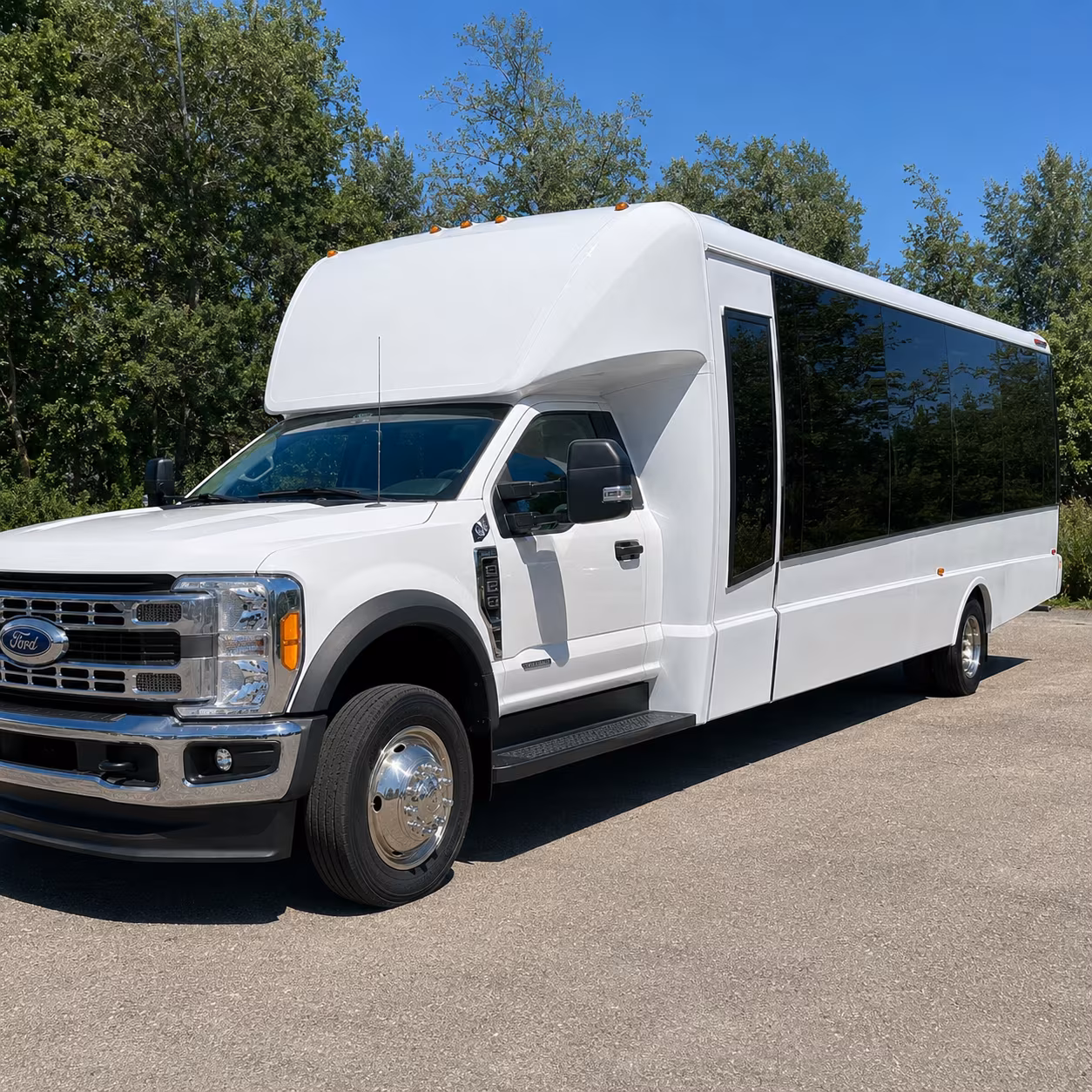 minneapolis get pricing for your minneapolis sporting event charter bus rental
