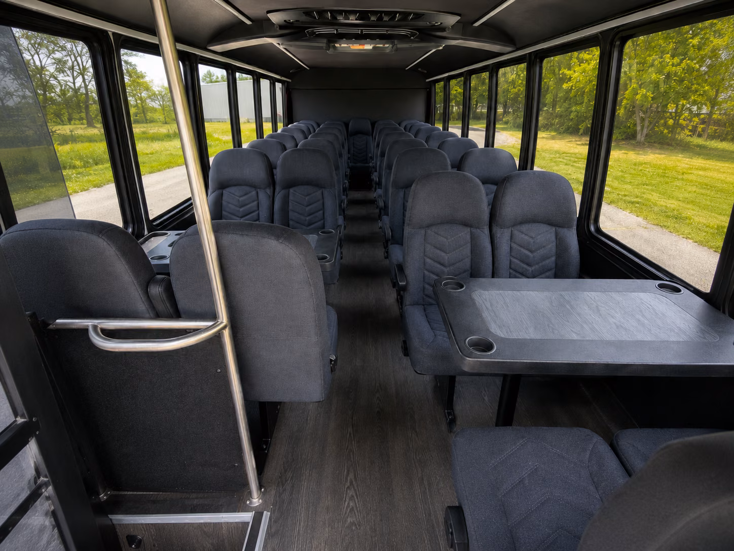 minneapolis school field trip shuttle bus rentals in minneapolis