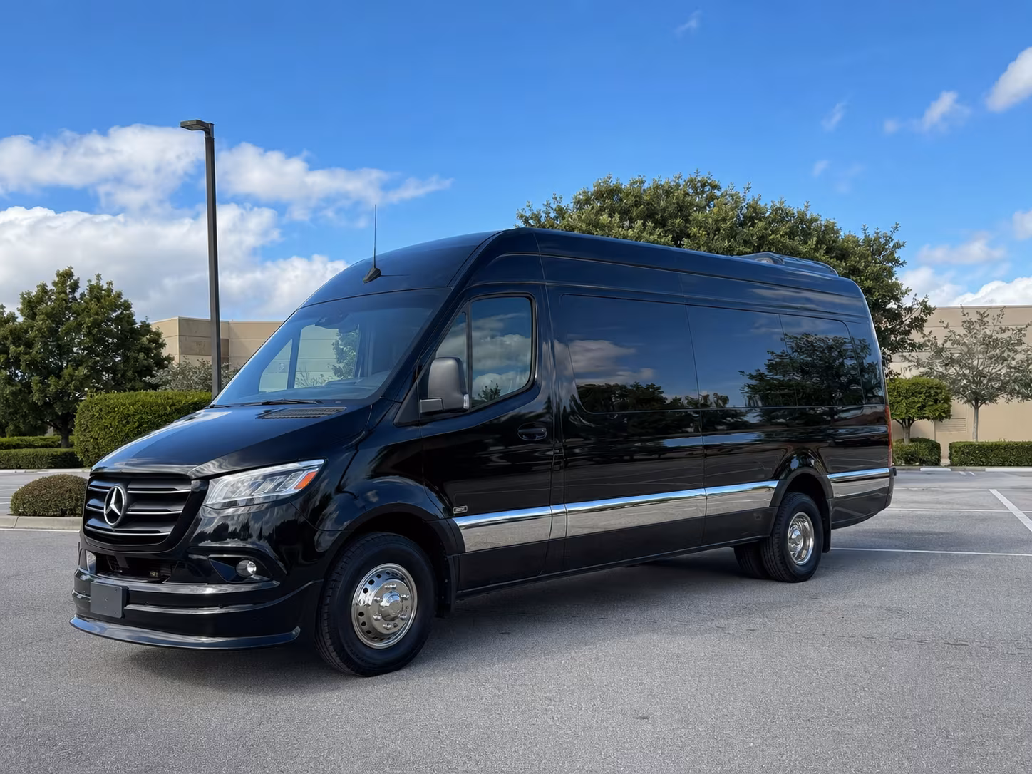 mystic lake casino hotel