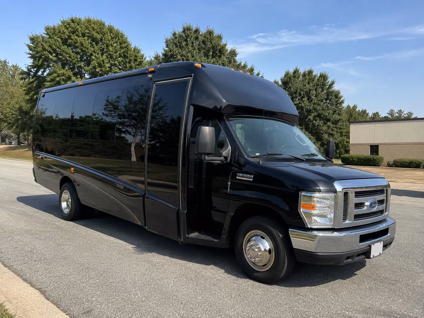 reach alexis bailly vineyard and the hastings wine country in one easy ride