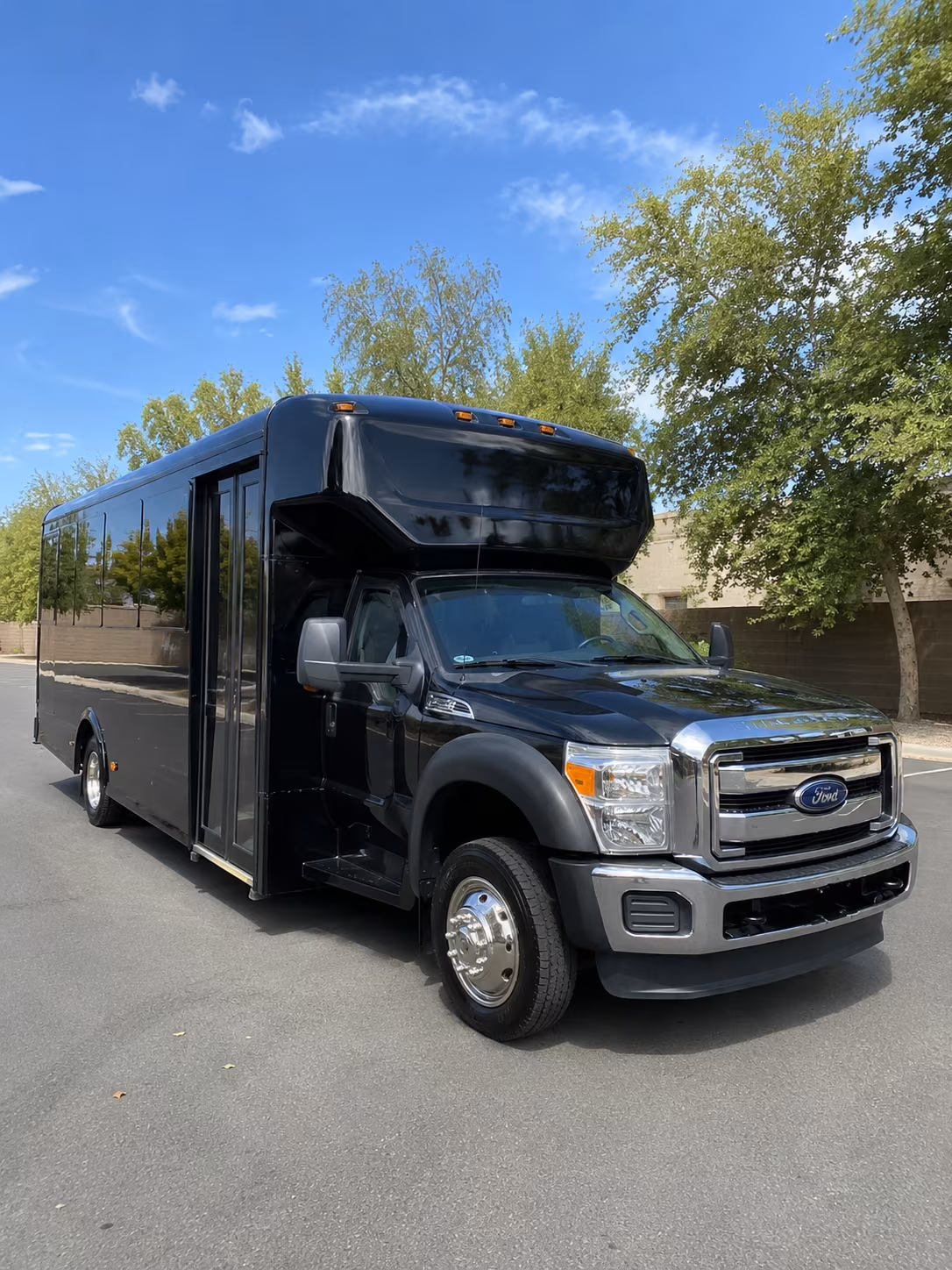 woodbury concert party bus rental