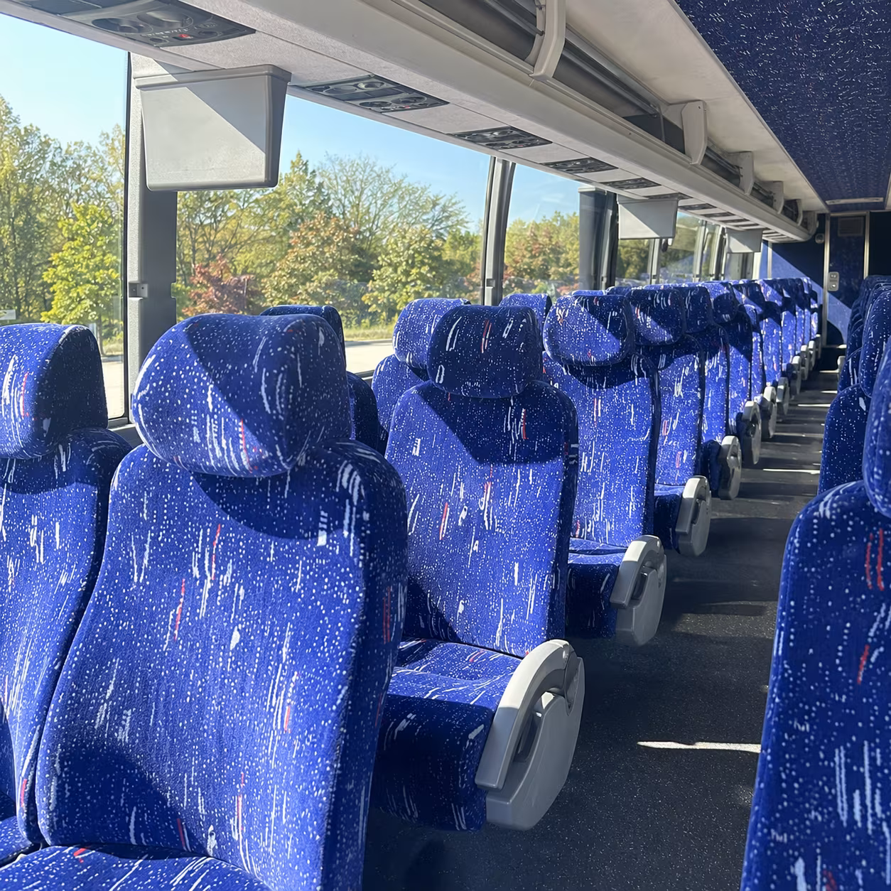 woodburycharterbuscompany com makes prom and school event transportation in woodbury simple