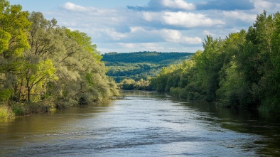 river hills